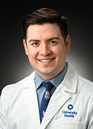 Headshot of Dr. Leo Lopez
