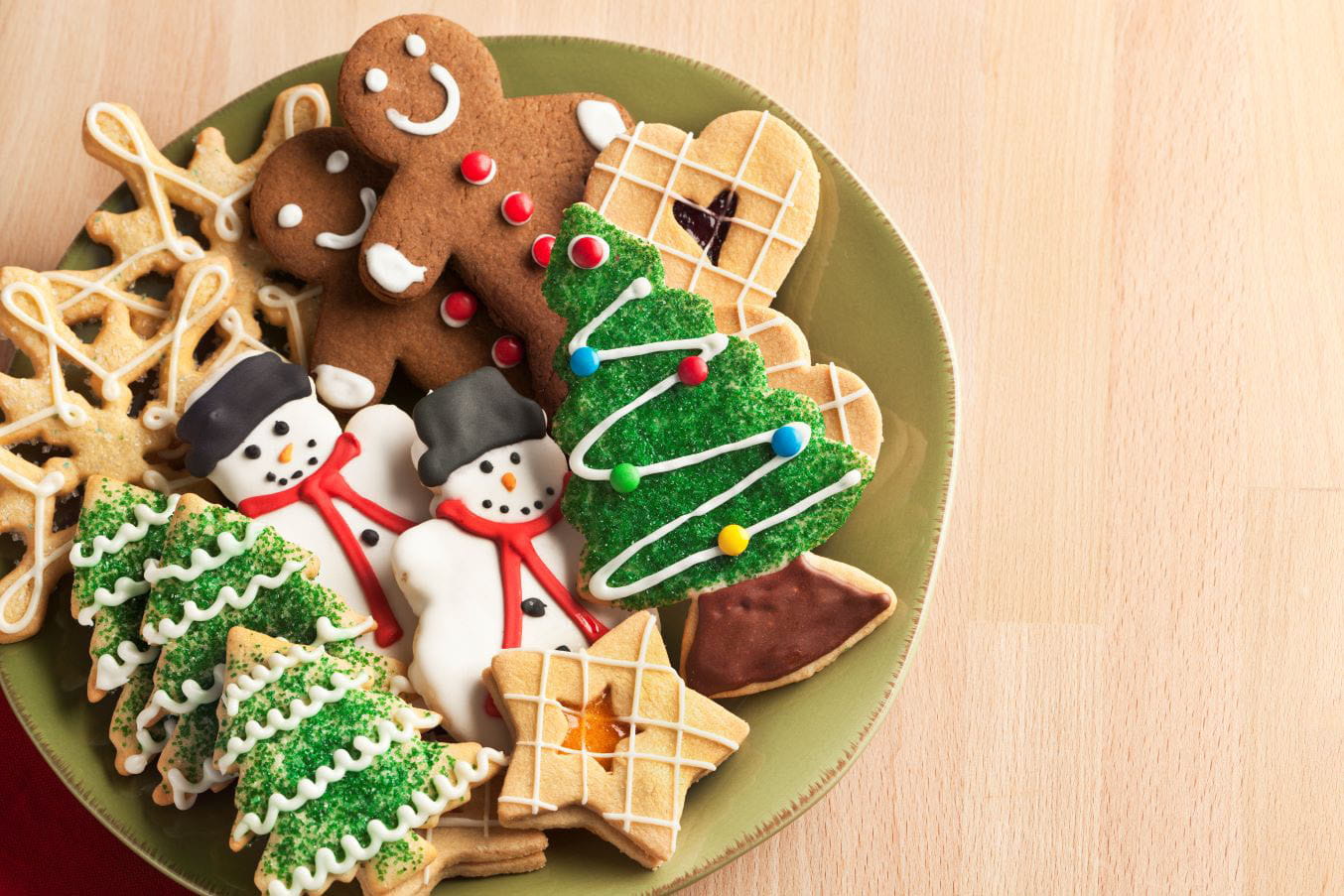 Plate of christmas cookies